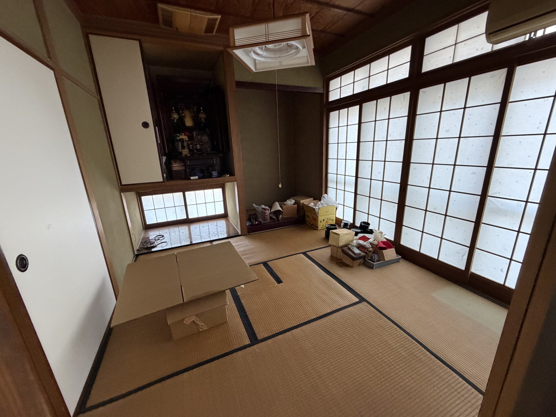 大野城市下大利にてまるごと片付け作業前写真