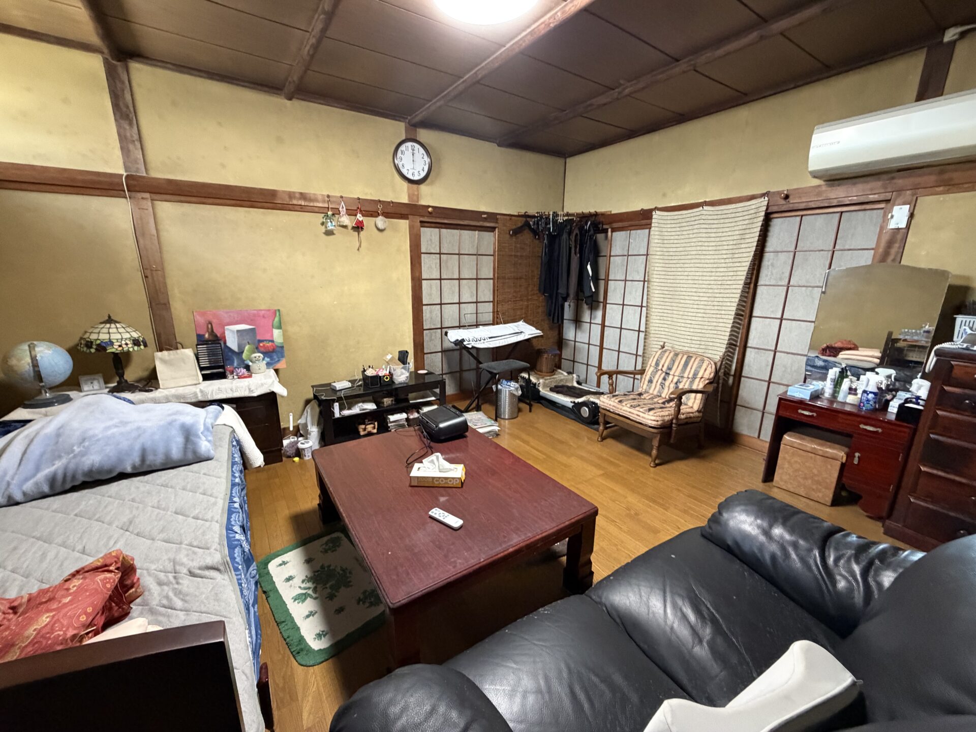 糟屋郡志免町桜丘にて遺品整理作業前写真