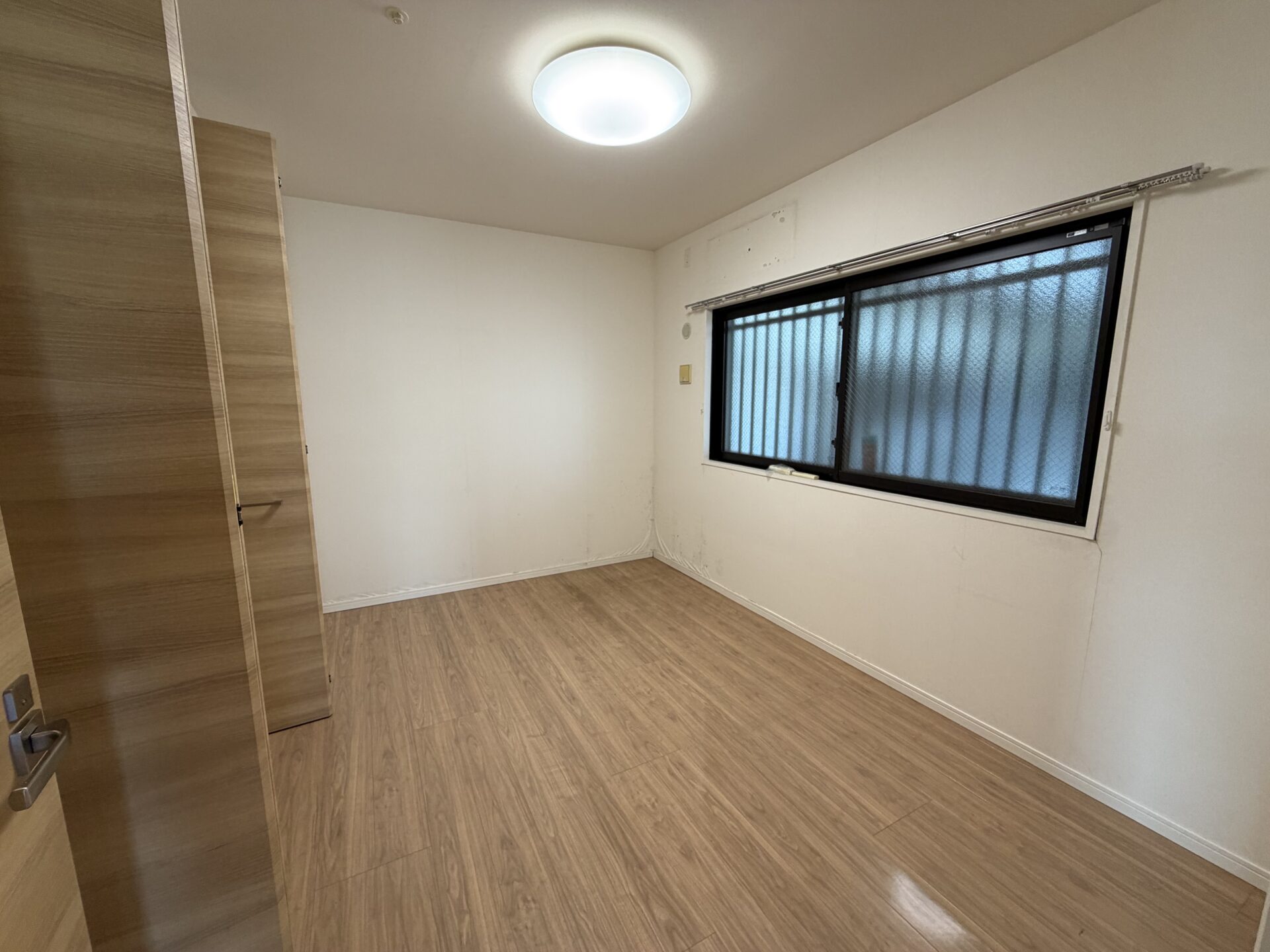 【佐賀県鳥栖市弥生が丘】マンション売却に伴う残置物撤去｜家具・家電・不用品をまとめてお片付け作業後写真